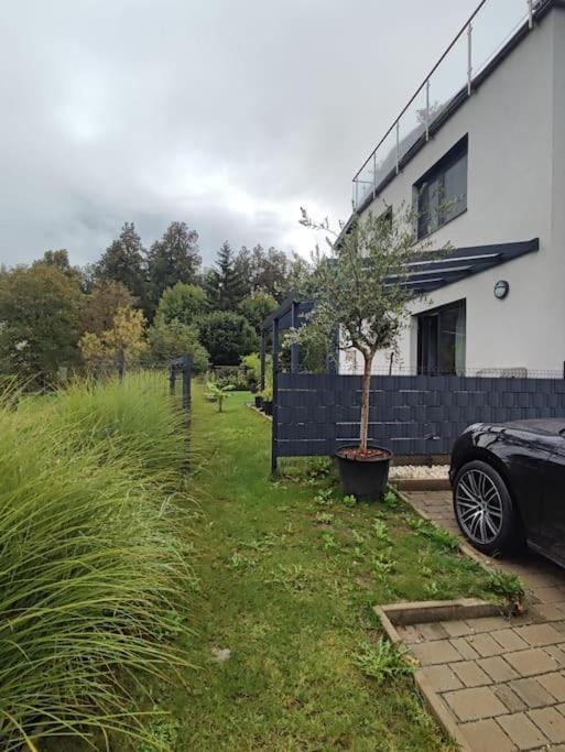 Schoene Wohnung Mit Terrasse Und Parkplatz Velden am Wörthersee Exterior photo